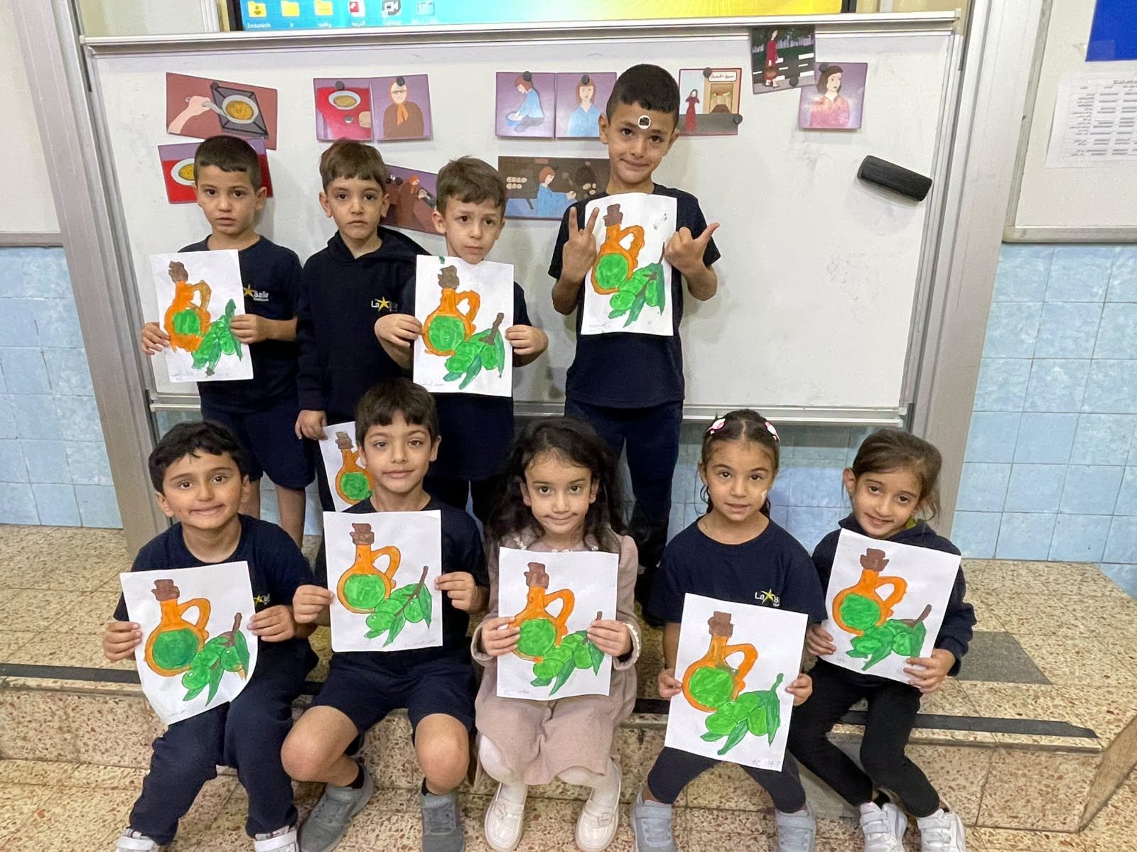 Grade 1 Paints the Olive Harvest